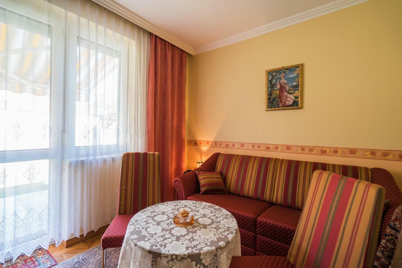 Korponyi Villa Шіофок Екстер'єр фото
